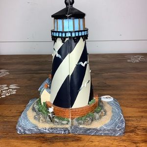 Pair Of Lighthouse Bookends Nautical Design Resin Waterfront Oceanfront